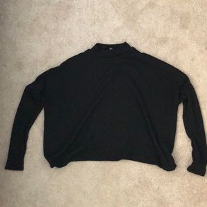 Slouchy Cropped Black Turtleneck Longsleeve